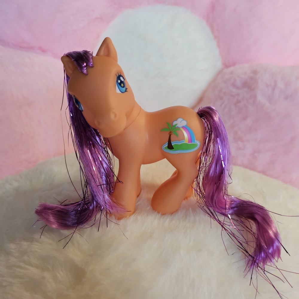 ♡ My Little Pony Gen 3 Island Rainbow 2005 Butterfly Island Shimmer Ponies ♡